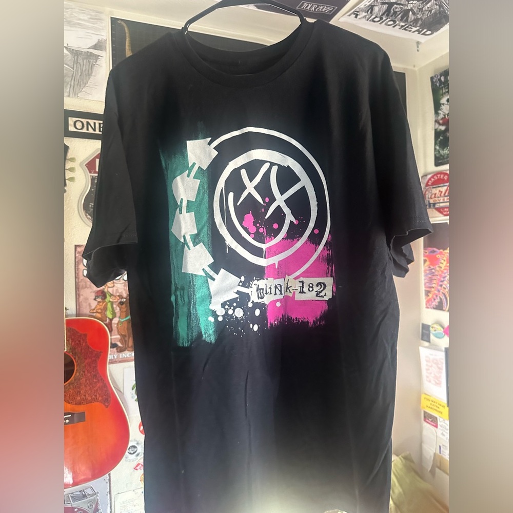 Blink-182 T shirt